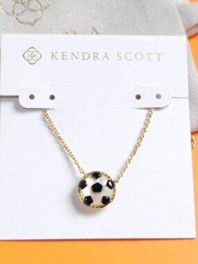 Kendra Scott Soccer Ivory Mother-of-Pearl Short Necklace Gold